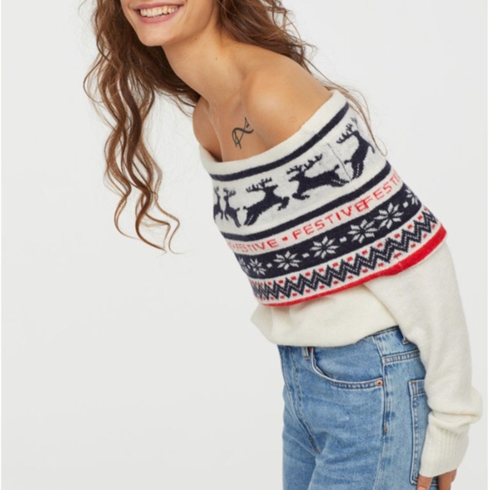 H&M off the shoulder festive reindeer sweater